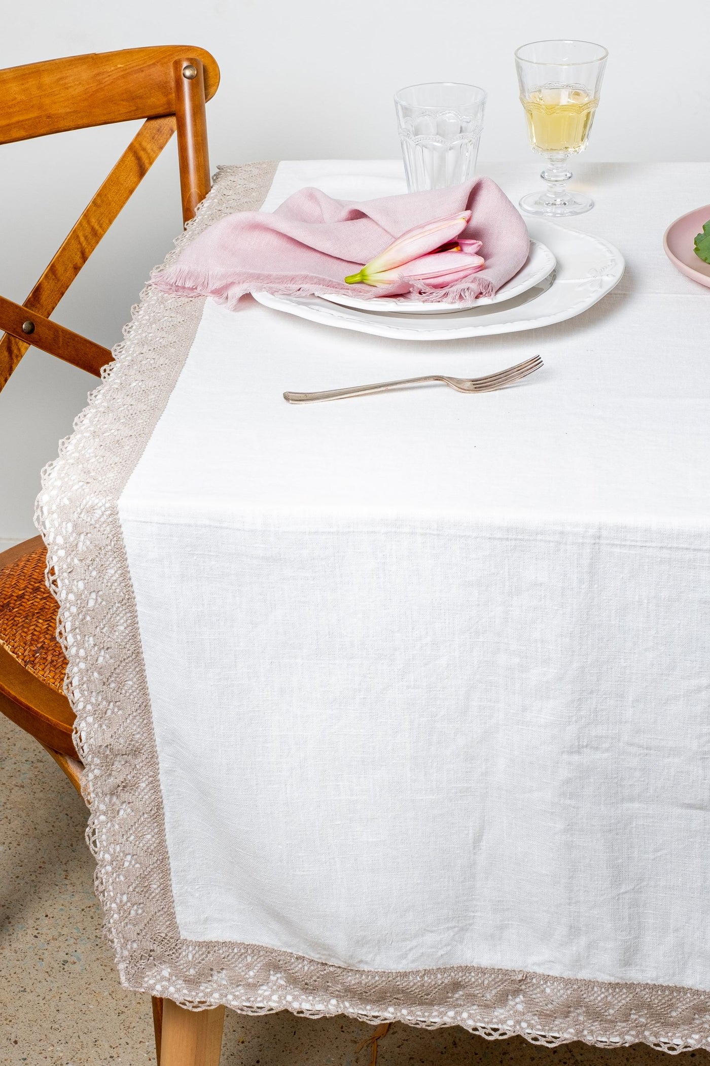 Vintage White Tablecloth with Linen Lace
